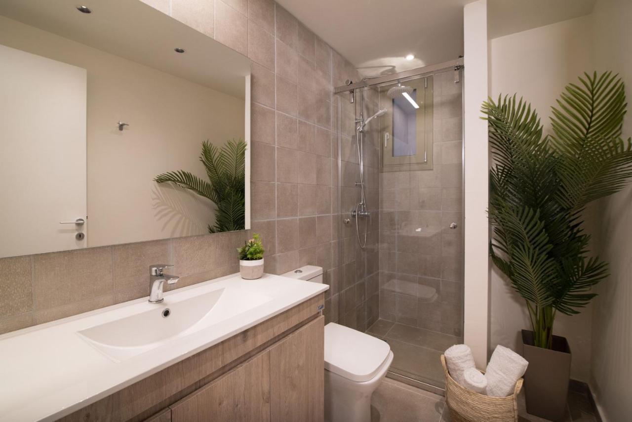 Lodge Modern Apartments, In Kalamaki Centre Номер фото