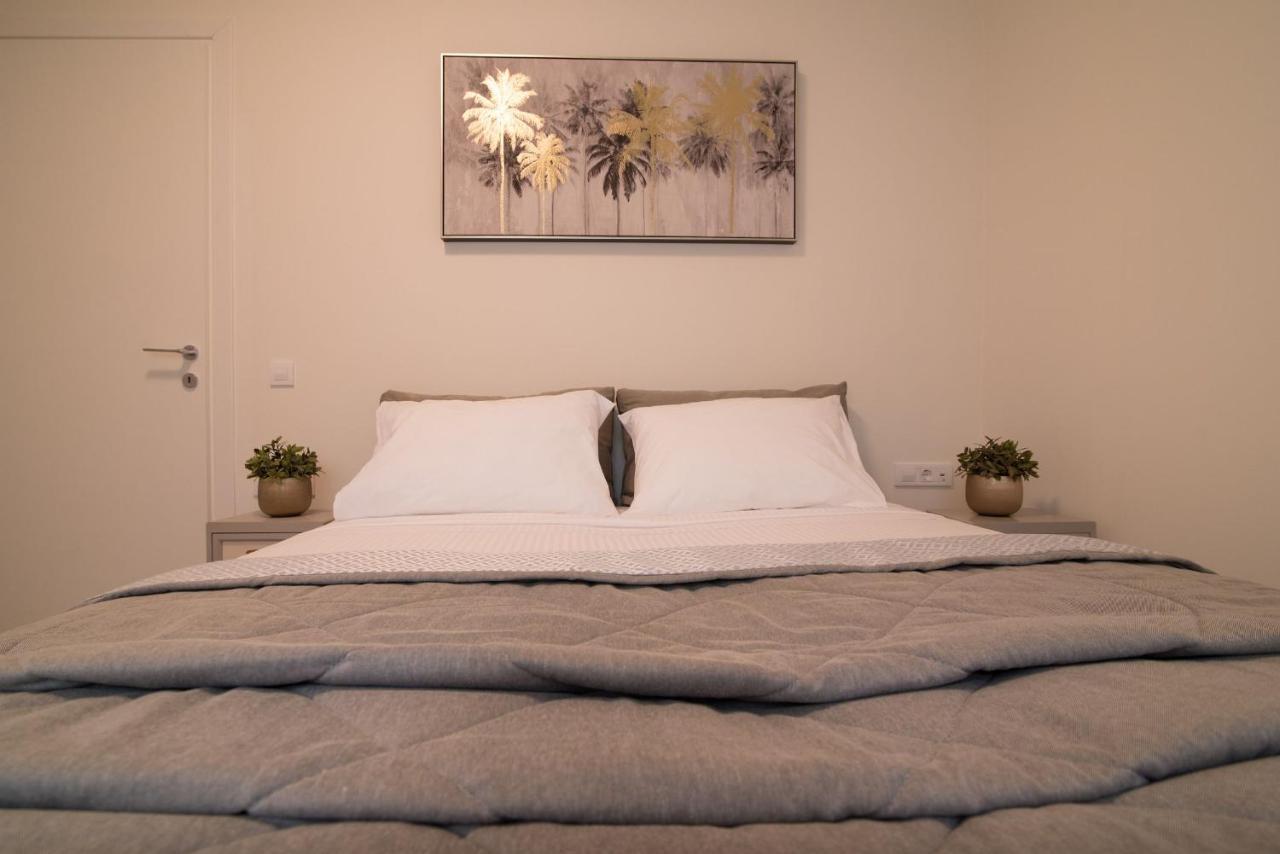 Lodge Modern Apartments, In Kalamaki Centre Номер фото