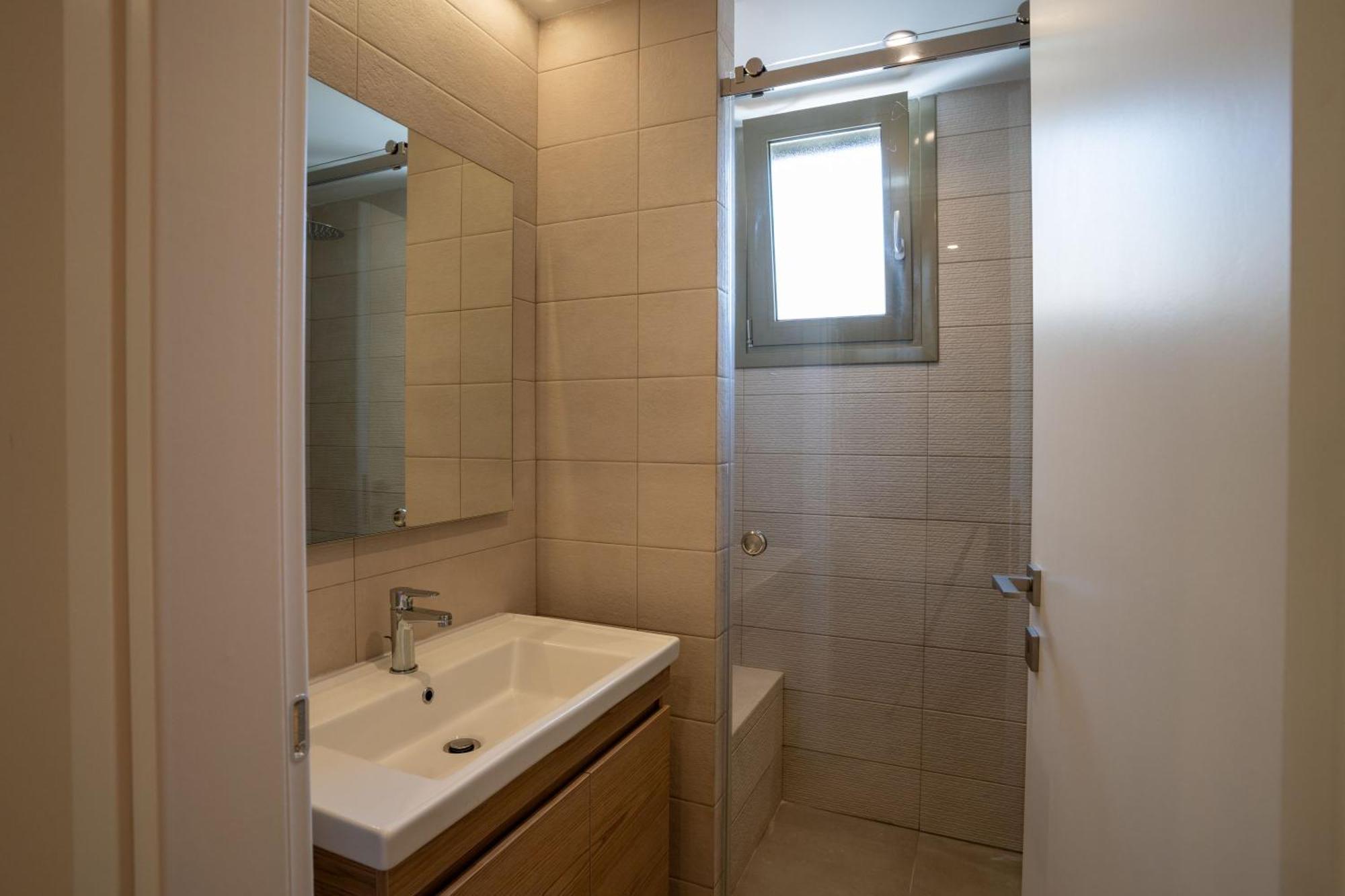 Lodge Modern Apartments, In Kalamaki Centre Екстер'єр фото